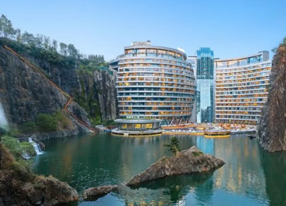 InterContinental Shanghai Wonderland